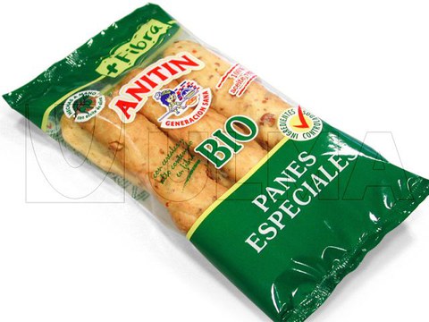 Bread snack packaging in flow pack (hffs)