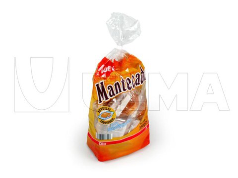 Prepacked muffins packaging in vertical machine (VFFS)in steady flat bottom pack with clip.