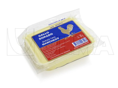 Block of cheese packaging in thermoforming in vacuum pack with flexible film