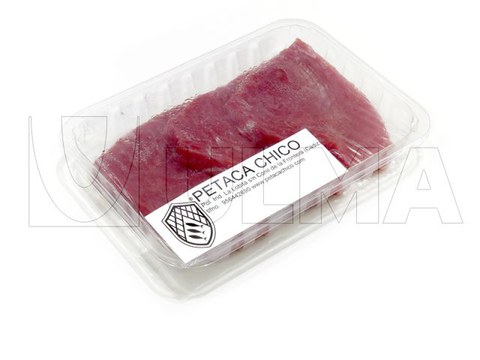 Fresh Tuna slices in traysealing