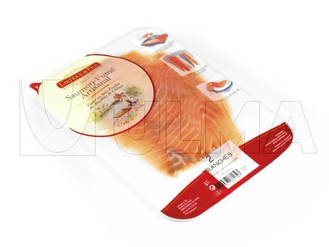 Smoked salmon slices packaging in slicepack tray