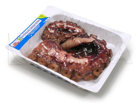 Frozen octopus packaging in thermoforming in skin pack