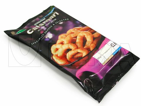 Squid rings tray packaging in flow pack wrapper (HFFS)