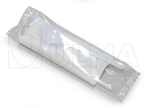 Cutlery packaging in flow pack wrapper (HFFS)