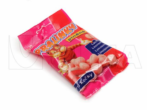 Dry fruits packaging in VFFS machine in pillow pack with Eurolock in BOPP film.