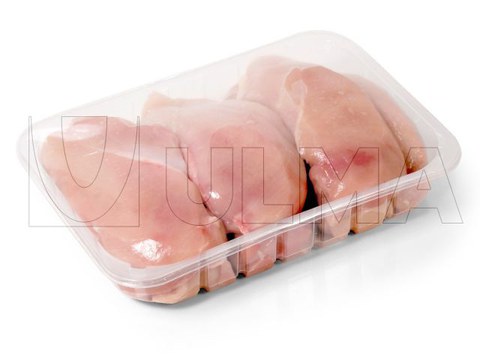 Chicken breast packaging in traysealing