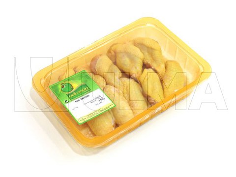 Chicken wings packaging in traysealing