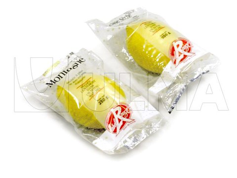 Apple and lemons tray packaging in flow pack wrapper (HFFS) without tray