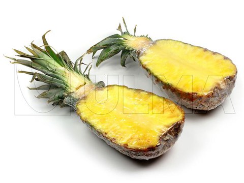 Trayless pineapple packaging in flow pack wrapper (hffs) with shrink film
