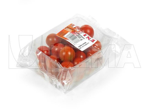 Cherry tomatoes tray packaging in flow pack (hffs)