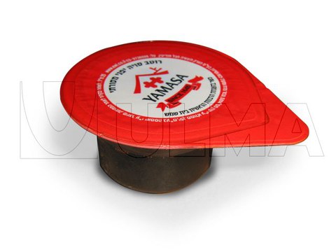 Salad sauce packaging in thermoforming in rigid film